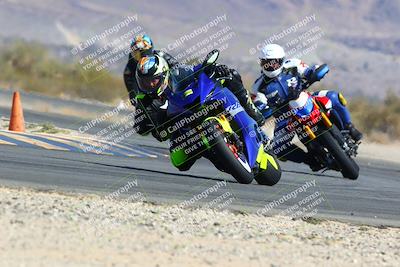 media/Mar-12-2022-SoCal Trackdays (Sat) [[152081554b]]/Turn 14 (10am)/